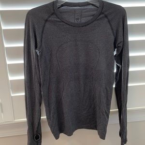 Lululemon Swiftly Tech Long Sleeve Shirt